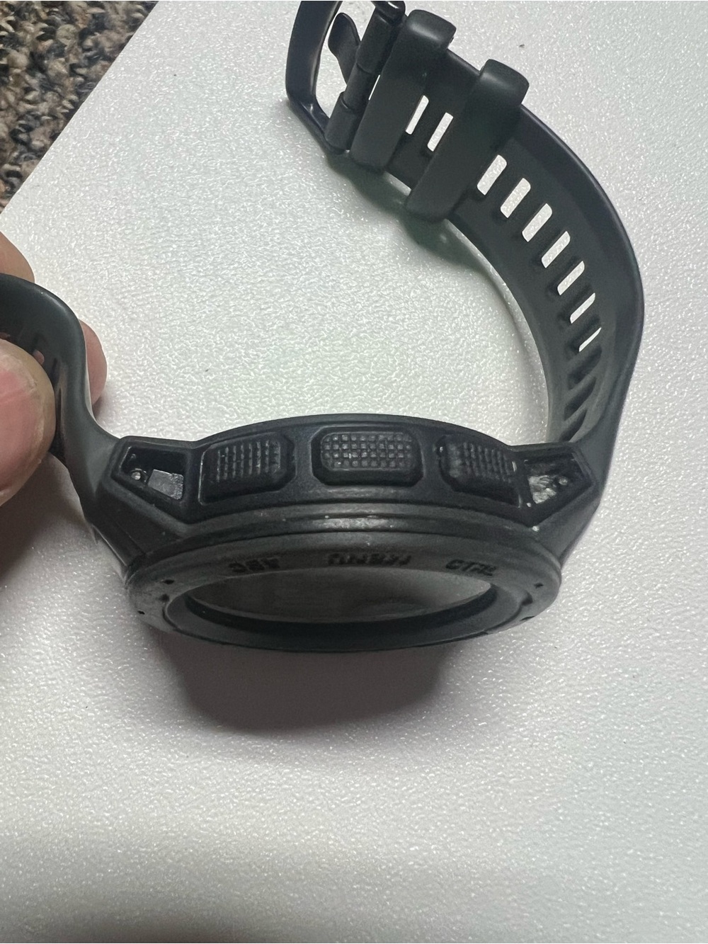 garmin black GPS smartwatch with black silicone strap - Picture 3 of 7